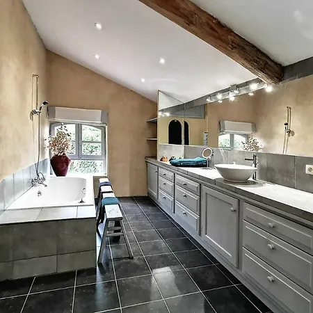 La Bastide Du Farfadet * Laudun